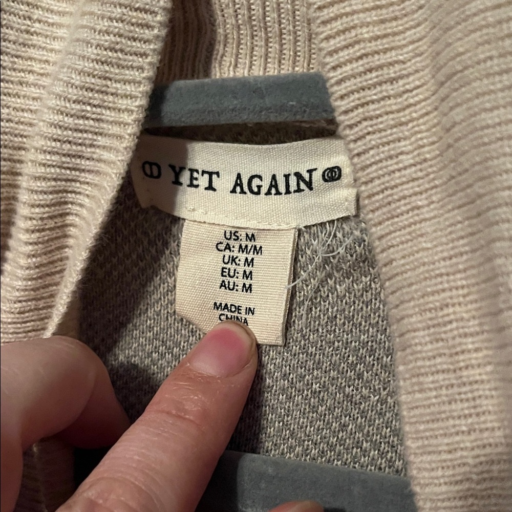 Aztec Patterned Beige Cardigan - Picture 2 of 4